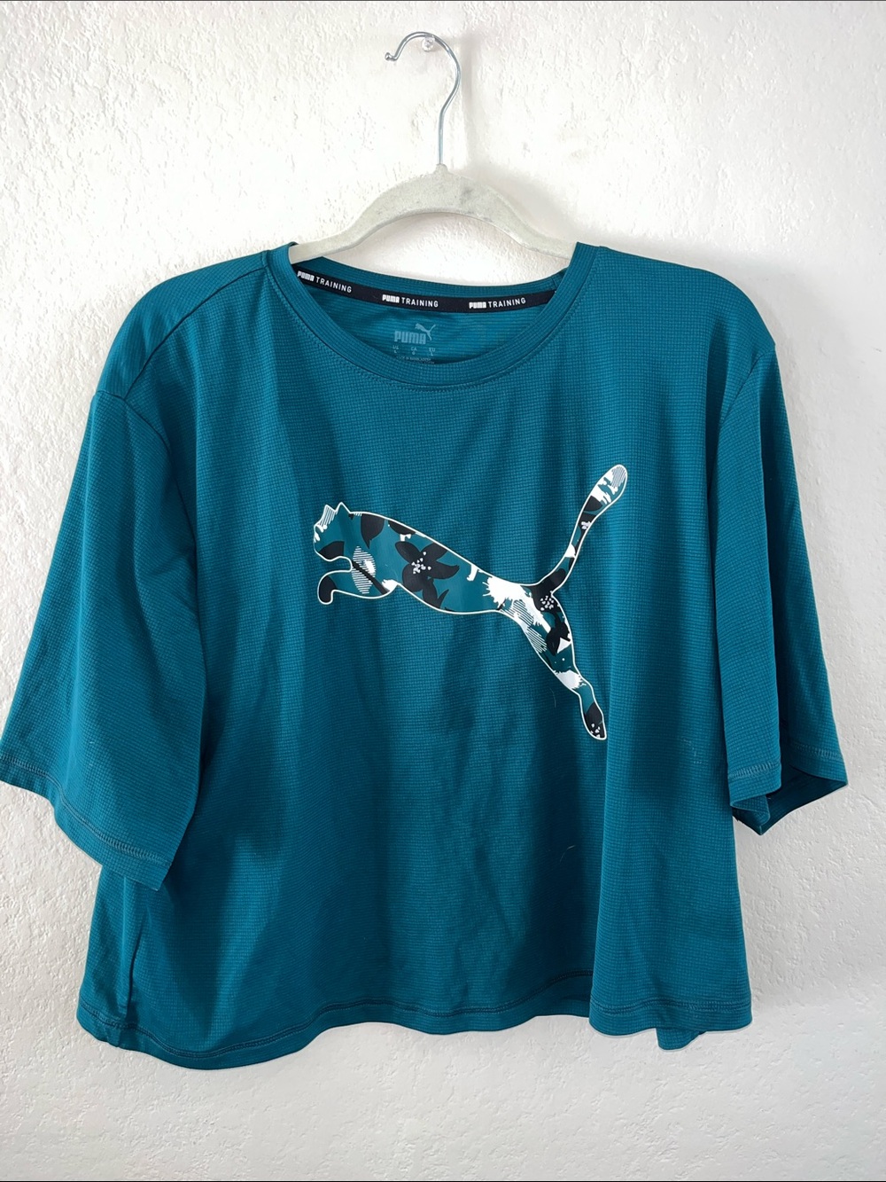 Puma Teal/Green Short-Sleeve Performance Tee with Abstract Logo